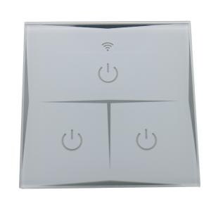 China Tuya App Remote Control 3 Gang Wifi Light Switch With Time Scheduling Function wholesale