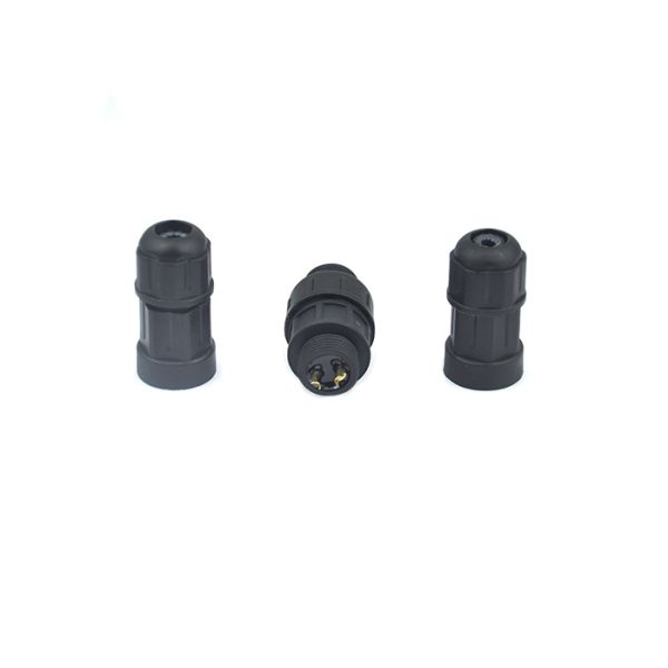 Small Size 10 Amp Circular Plastic Connectors For LED Lighting Wire Quick Lock Assembly