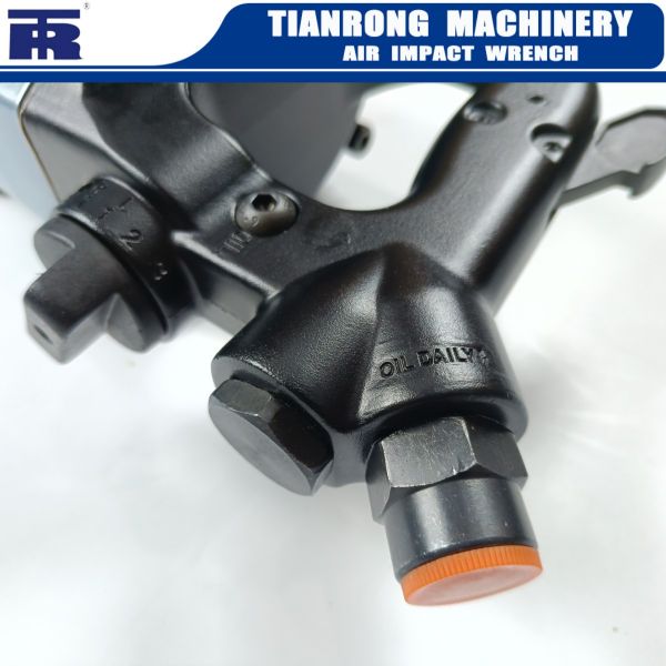 Ergonomic 3700rpm Large Impact Wrench Cordless High Torque