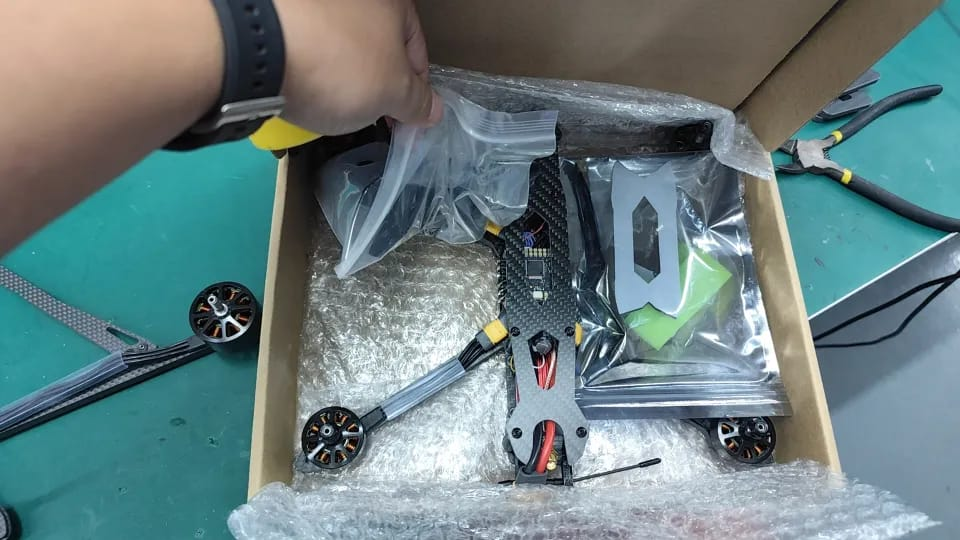 Speedybee F405V3 FC 2807 1300KV Motor 10 Inch FPV Race Drone with RunCam 2 SP Camera TBS Nano 5.8G 1.6W RC Accs Secure FPV Drone