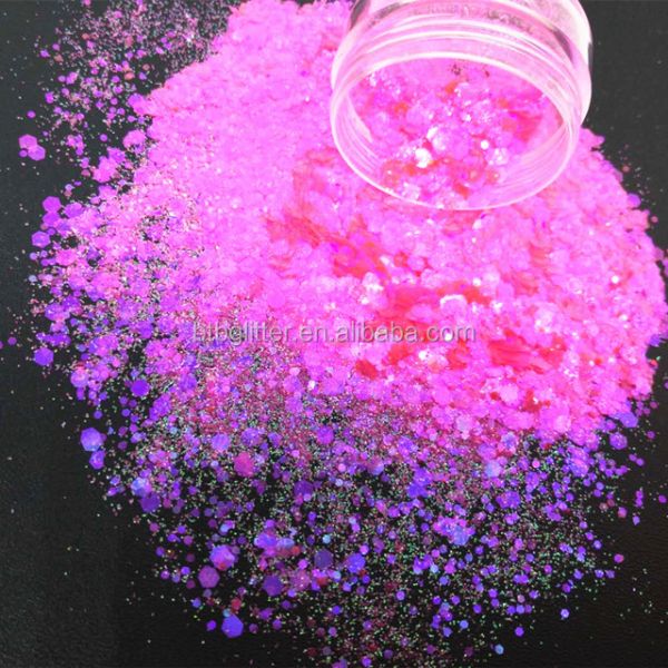 Add a Touch of Sparkle to Your Tumbler Slime with Iridescence Chunky Mixed Glitter Powder