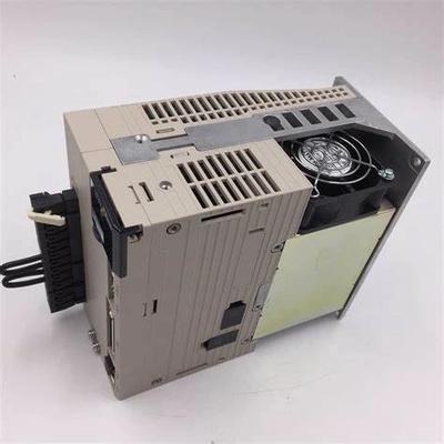 China Yaskawa Sigma SGDV-120A01A AC Servo Drive 3 Phase AC 230V AC on sale