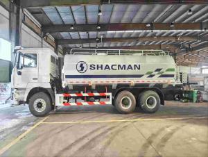 China EuroII Water Tank Truck 5000 Liter SHACMAN F3000 2500 Gallon Water Truck 340hp wholesale