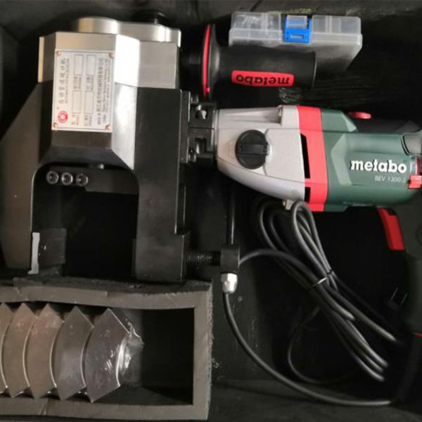 Outer Clamp Electric Pipe Beveling Machine Chamfering Automatic Feed