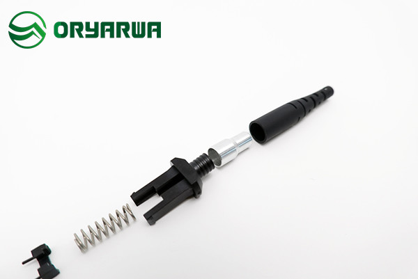 RoHS 3.0mm Female MPO Fiber Connector UPC APC Polished For FTTX