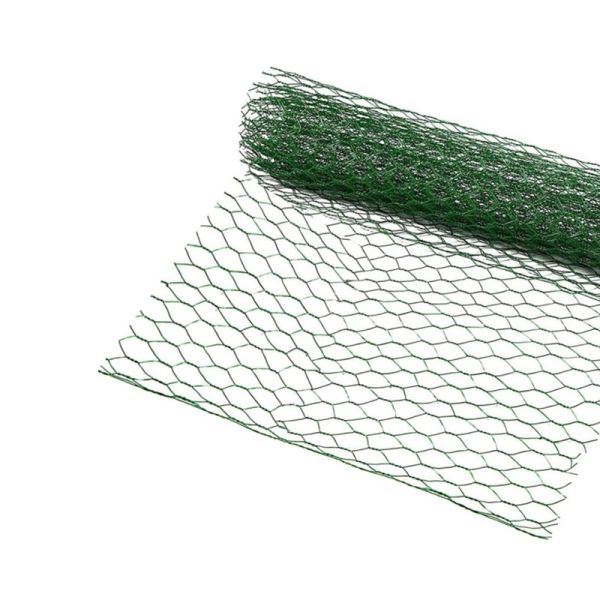 Barbed wire fence breeding cattle, sheep and pigs fence twisted flower mesh